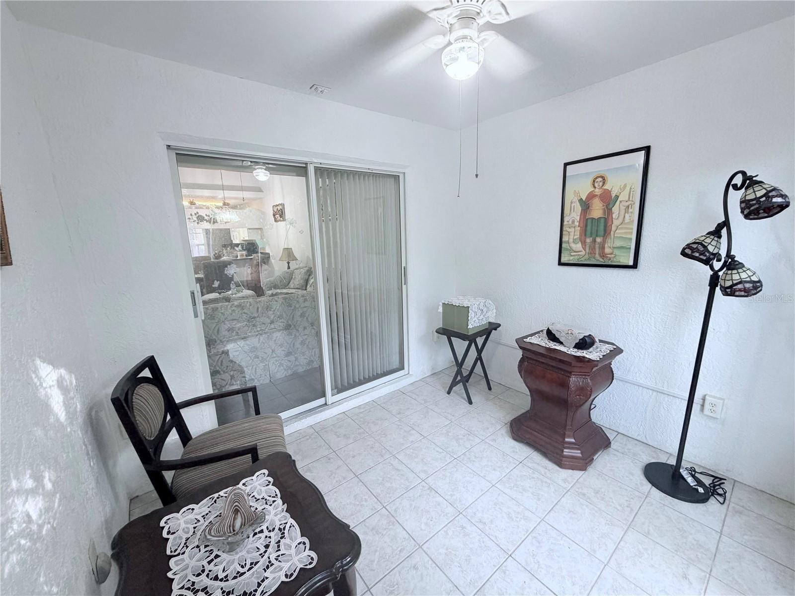 Image 46 of 62 For 4523 Glen Hollow