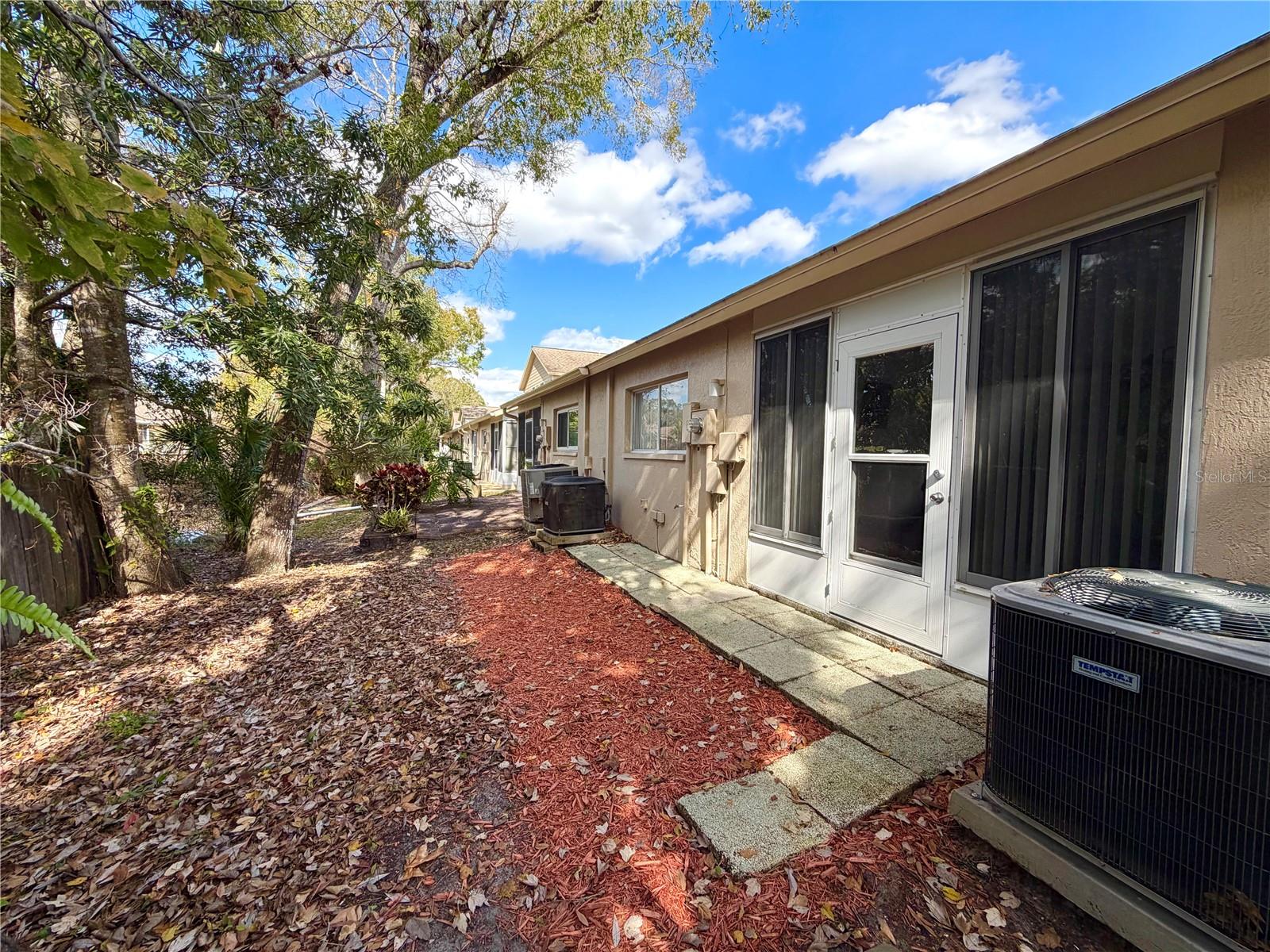 Image 50 of 62 For 4523 Glen Hollow