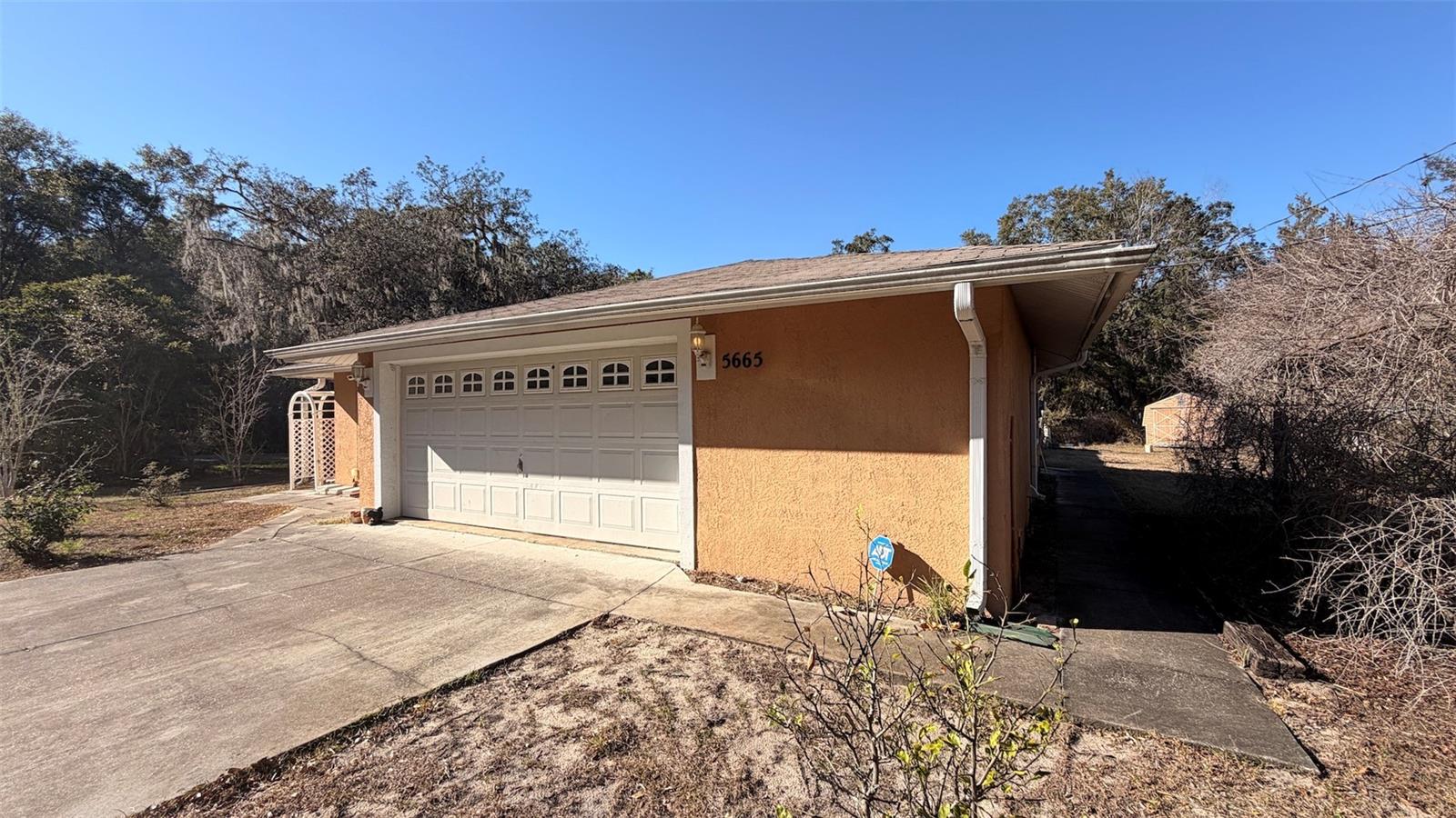 Image 8 of 24 For 5665 Shady Acres Drive