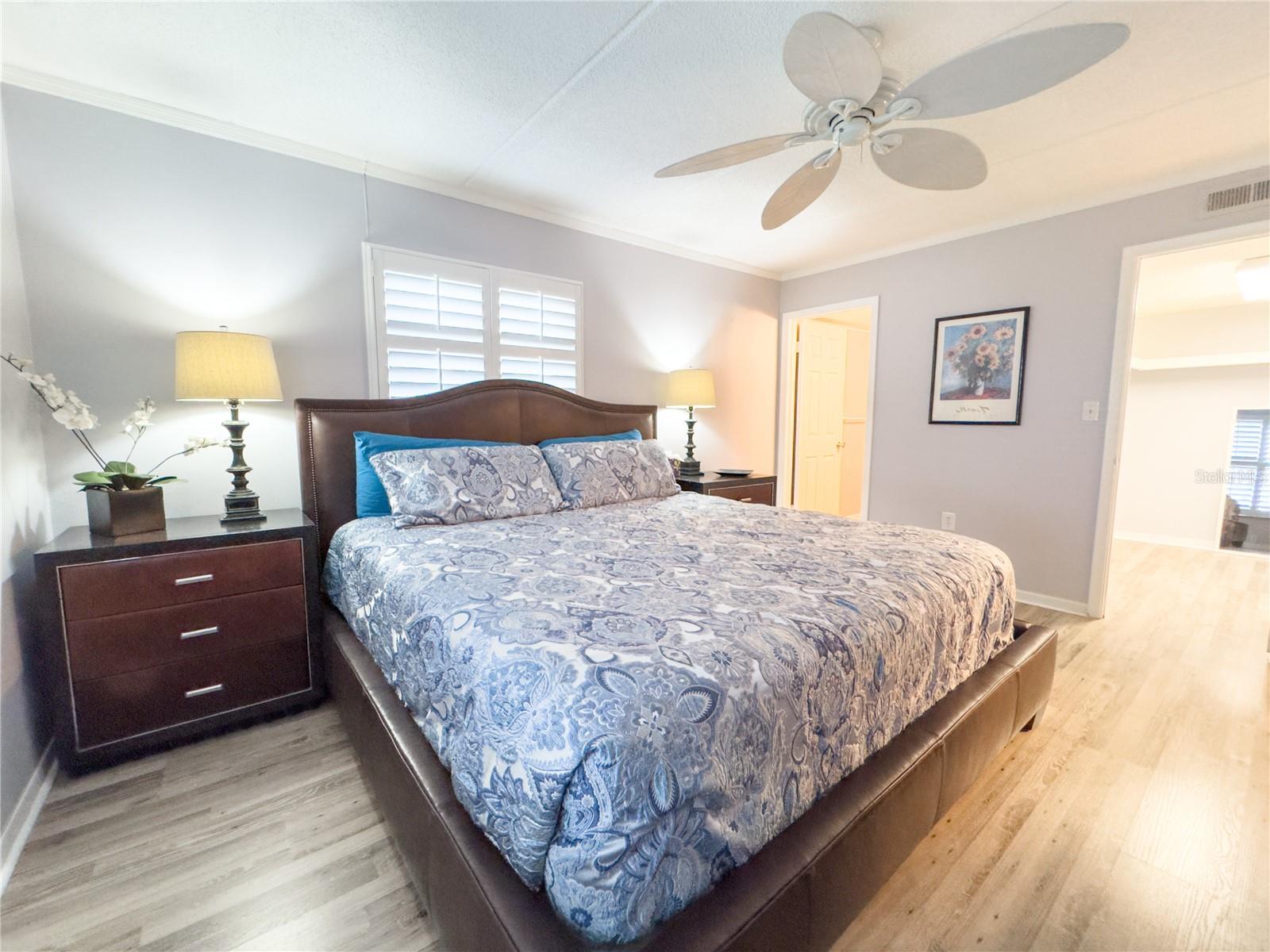 Image 10 of 52 For 12760 Indian Rocks Road 510