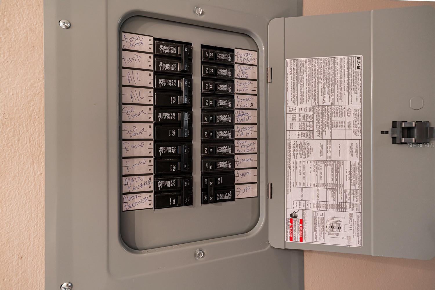 Image 24 of 52 For 12760 Indian Rocks Road 510