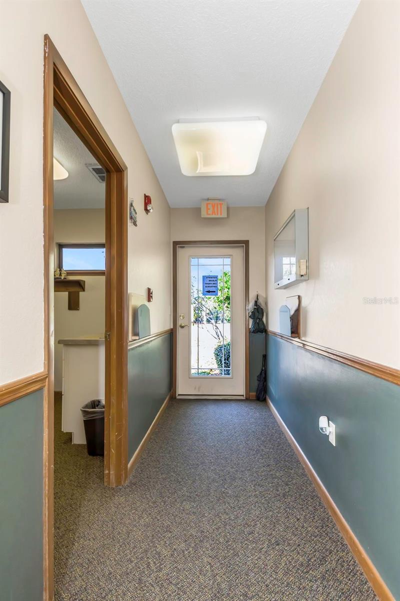 Image 29 of 82 For 701 Hercules Avenue