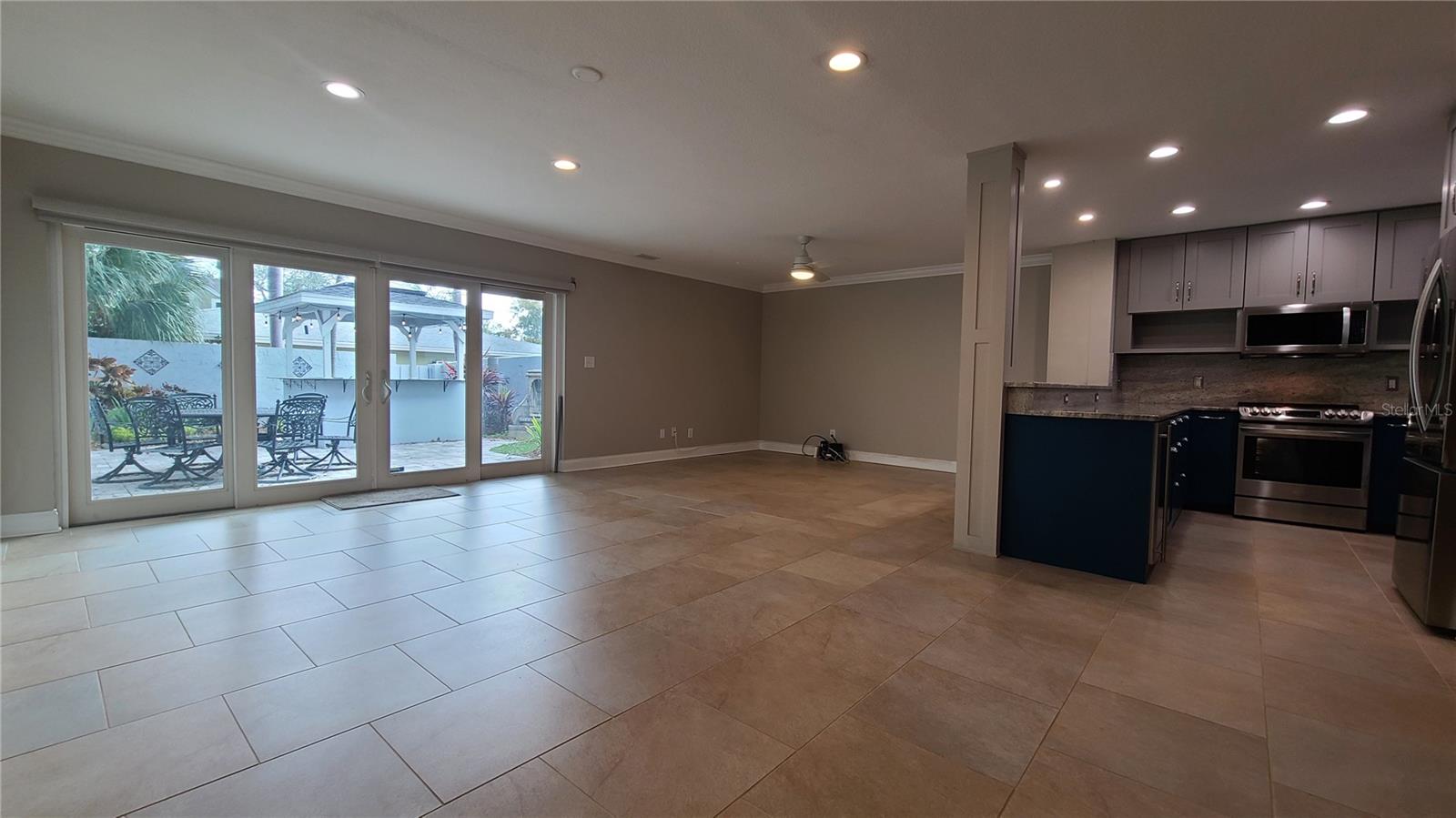 Image 18 of 58 For 114 Targa Court