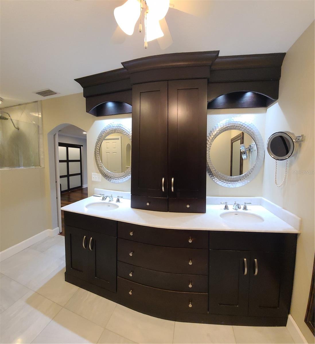 Image 34 of 58 For 114 Targa Court