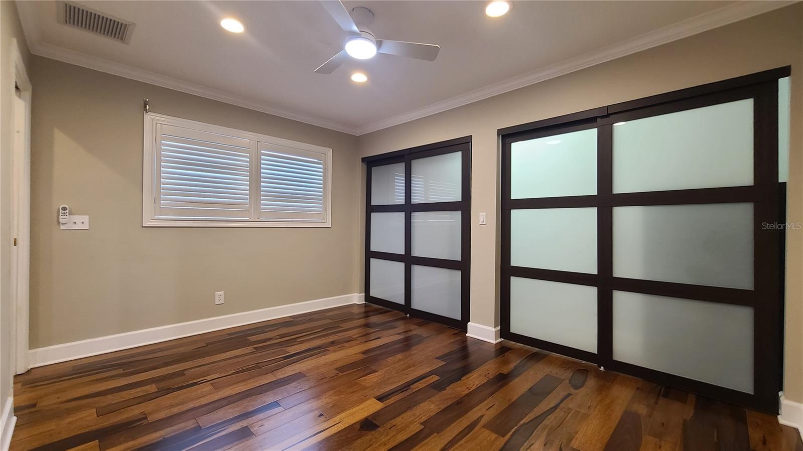 Image 38 of 58 For 114 Targa Court