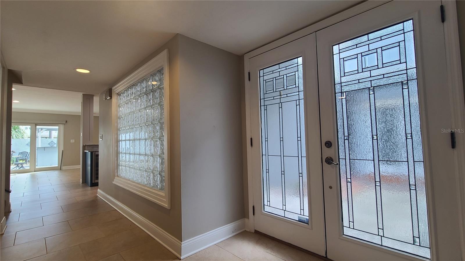 Image 6 of 58 For 114 Targa Court