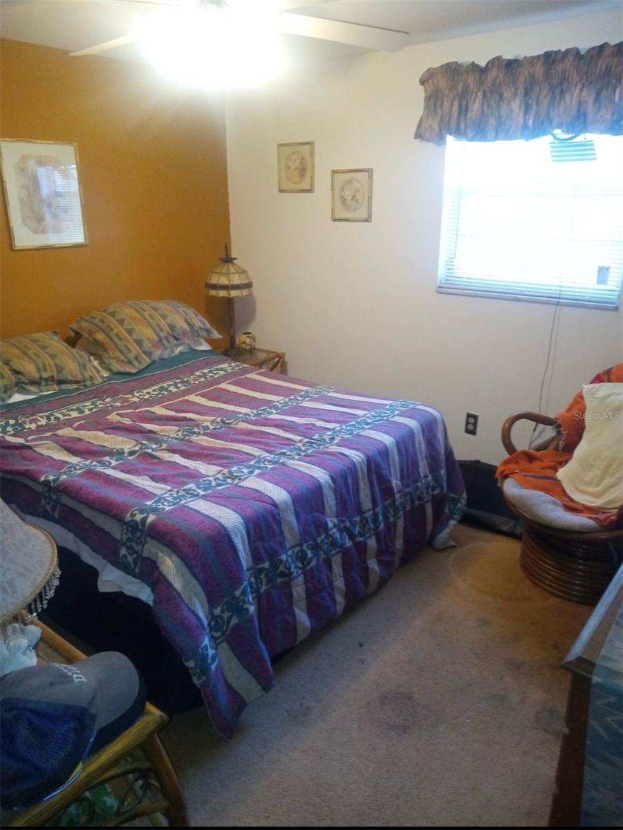 Image 11 of 27 For 528 Lantern Circle