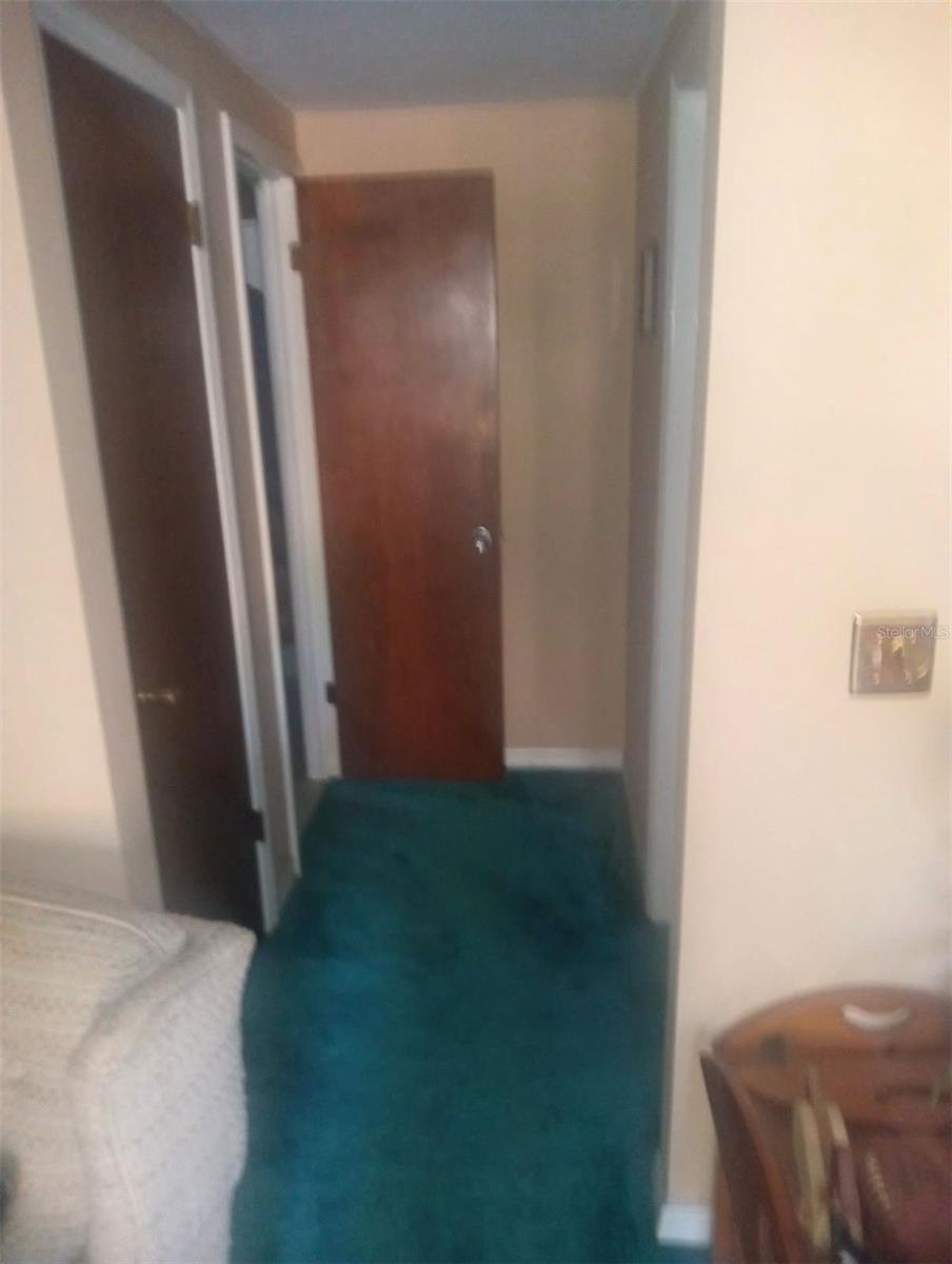 Image 13 of 27 For 528 Lantern Circle