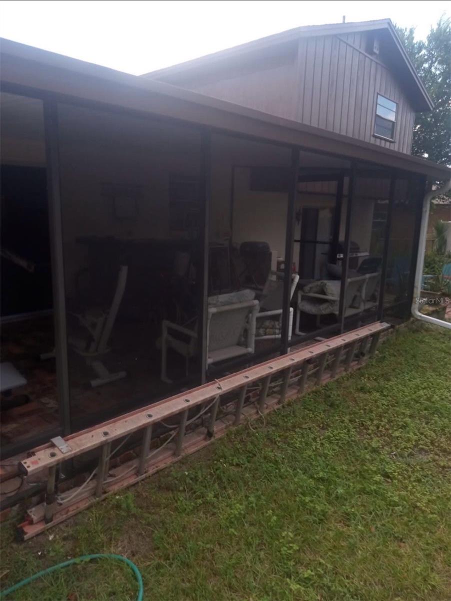 Image 19 of 27 For 528 Lantern Circle