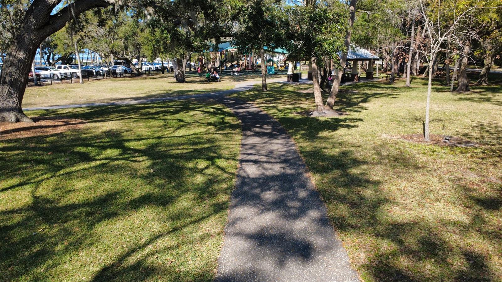 Image 9 of 9 For 1136 Douglas Avenue