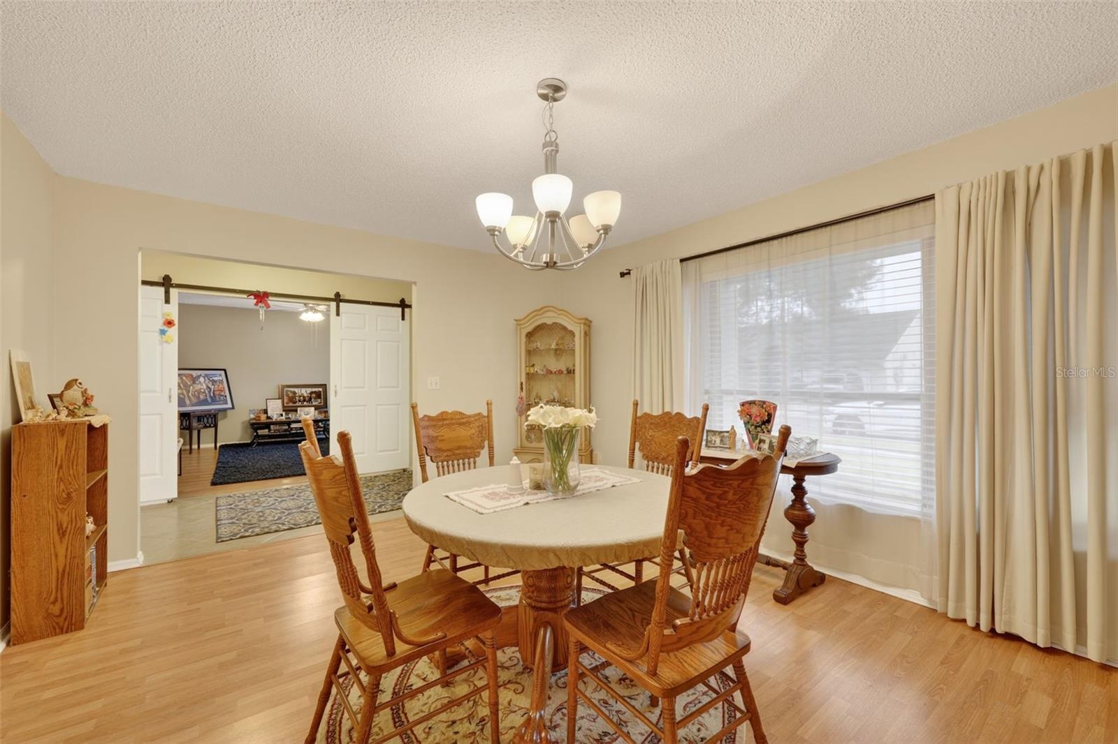 Image 14 of 31 For 9410 Pebble Glen Avenue