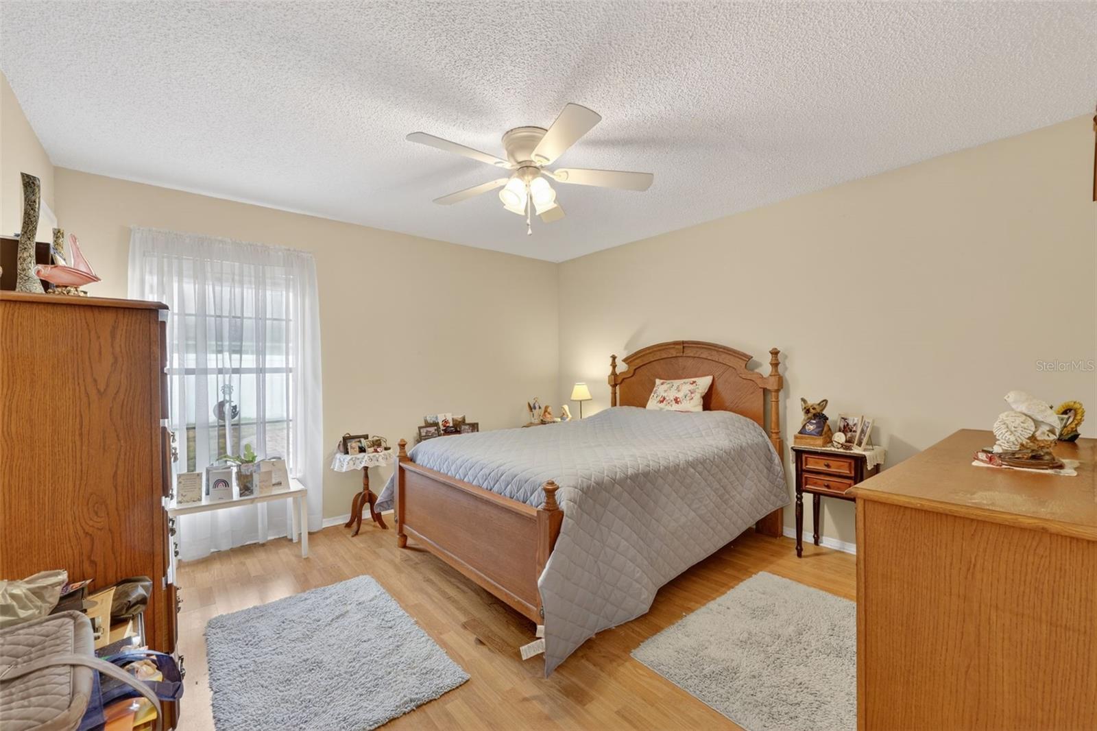 Image 17 of 31 For 9410 Pebble Glen Avenue