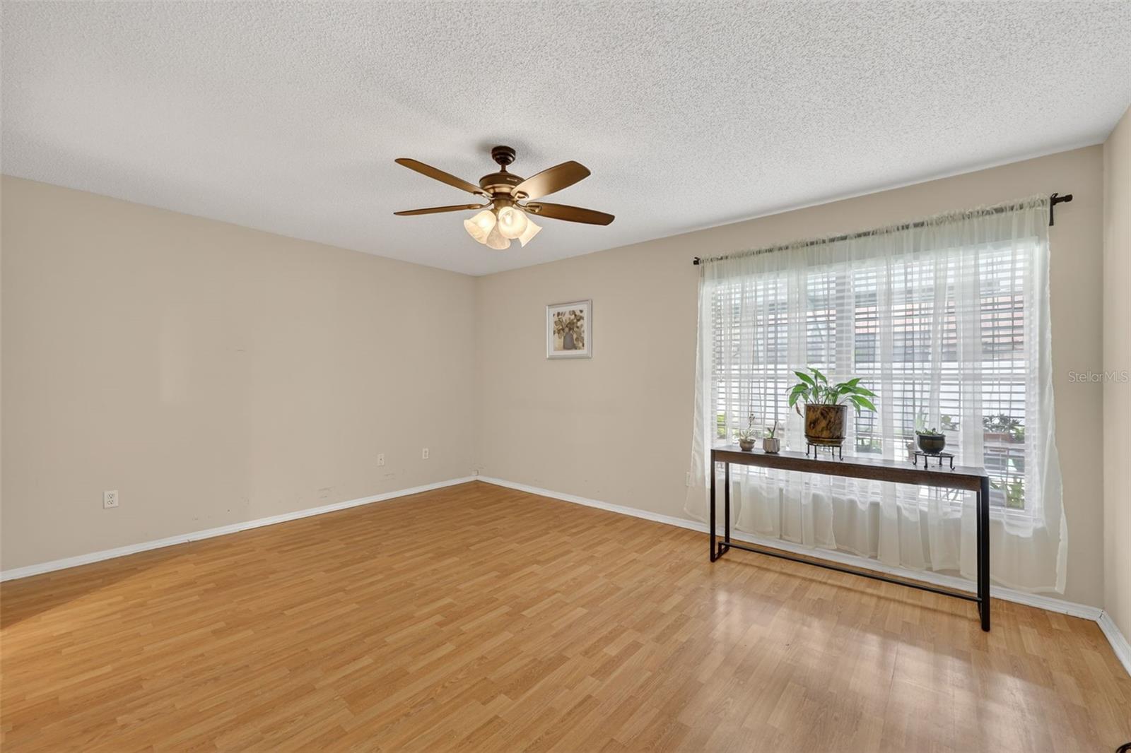 Image 21 of 31 For 9410 Pebble Glen Avenue