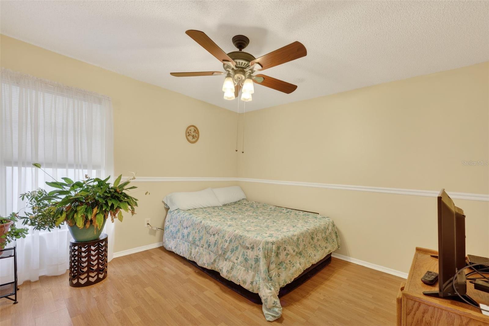 Image 22 of 31 For 9410 Pebble Glen Avenue