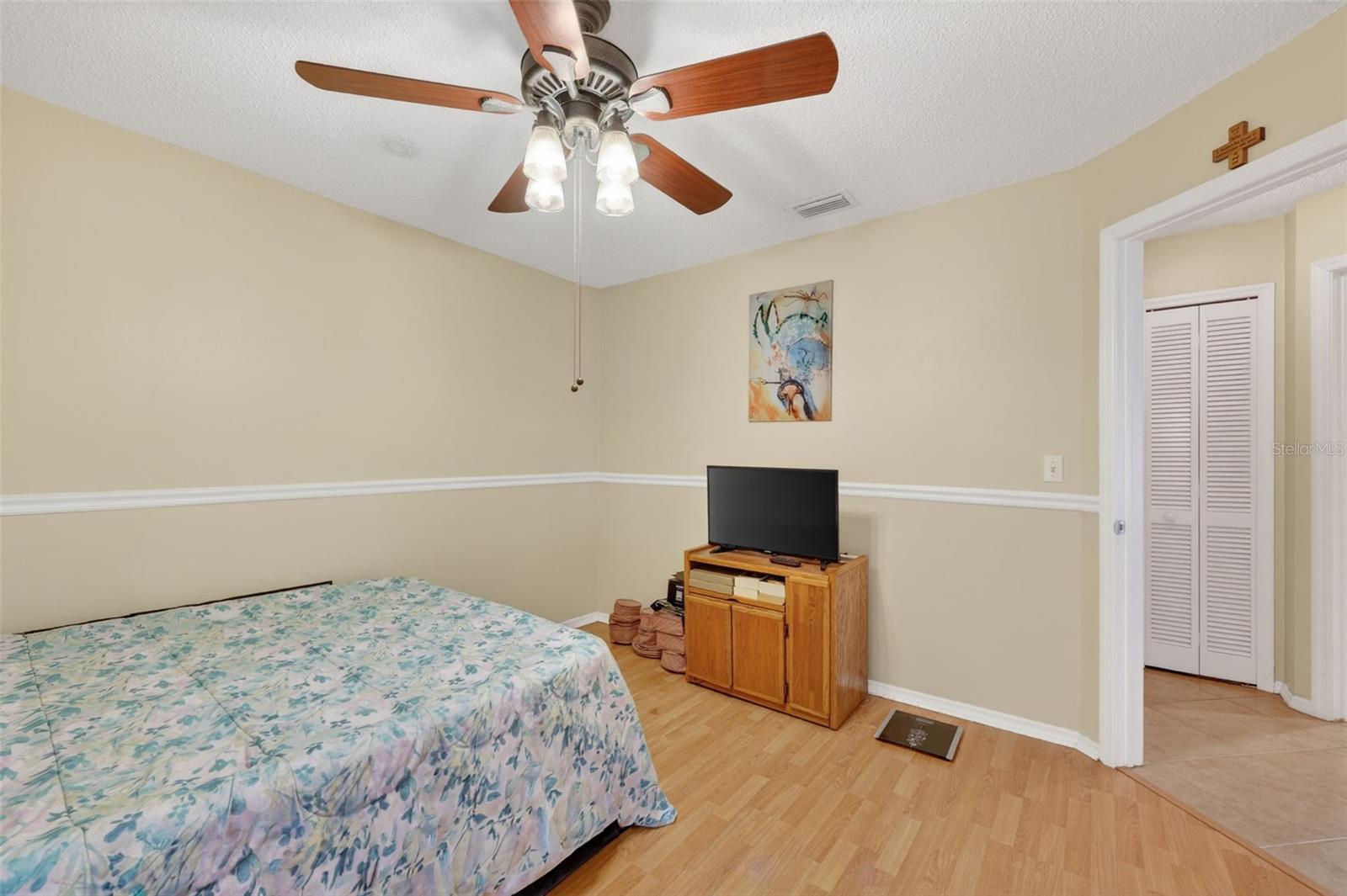 Image 23 of 31 For 9410 Pebble Glen Avenue