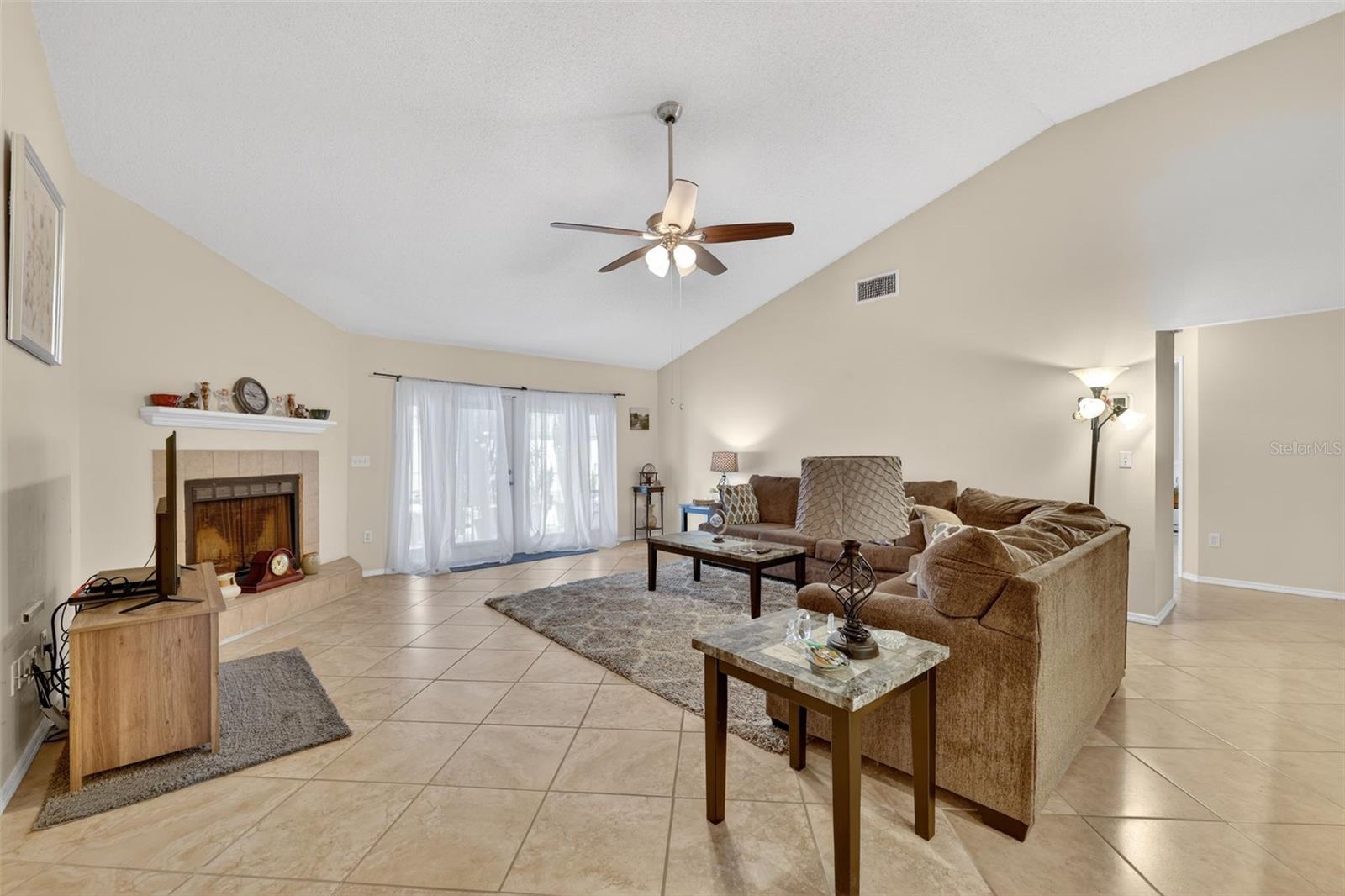 Image 7 of 31 For 9410 Pebble Glen Avenue