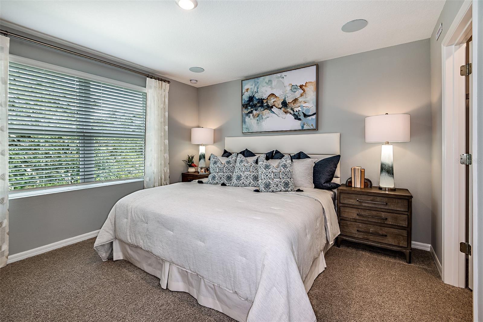 Image 7 of 23 For 13207 Stable Place