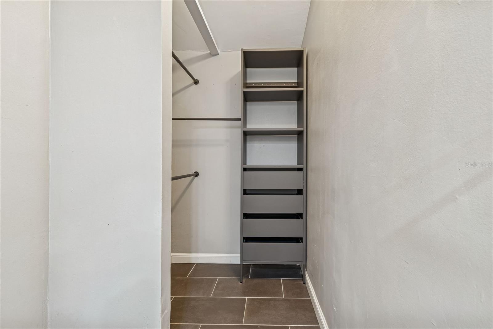 Image 19 of 35 For 1206 Crenshaw Street