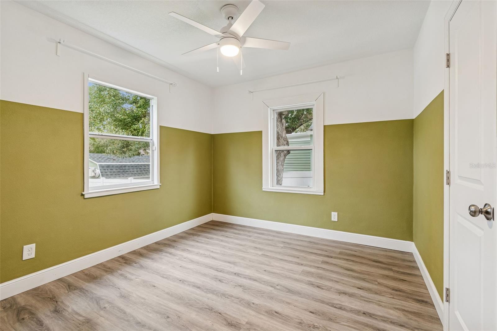 Image 25 of 35 For 1206 Crenshaw Street