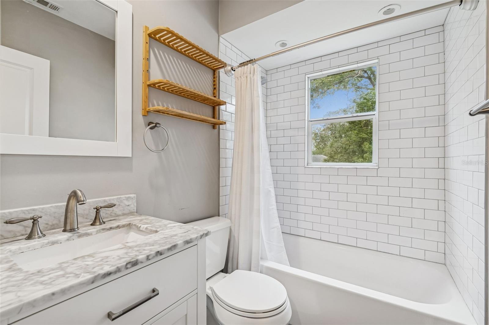 Image 26 of 35 For 1206 Crenshaw Street