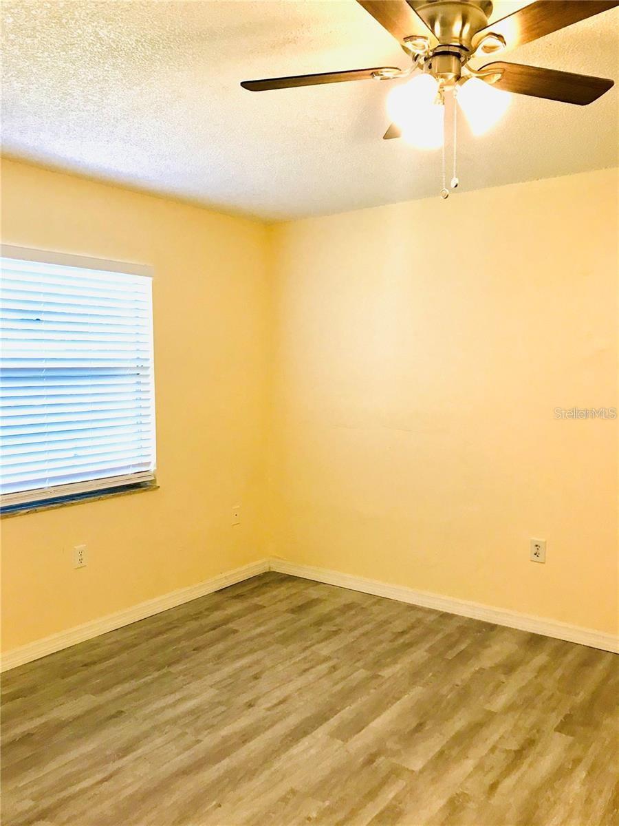 Image 25 of 38 For 7045 Lassen Avenue