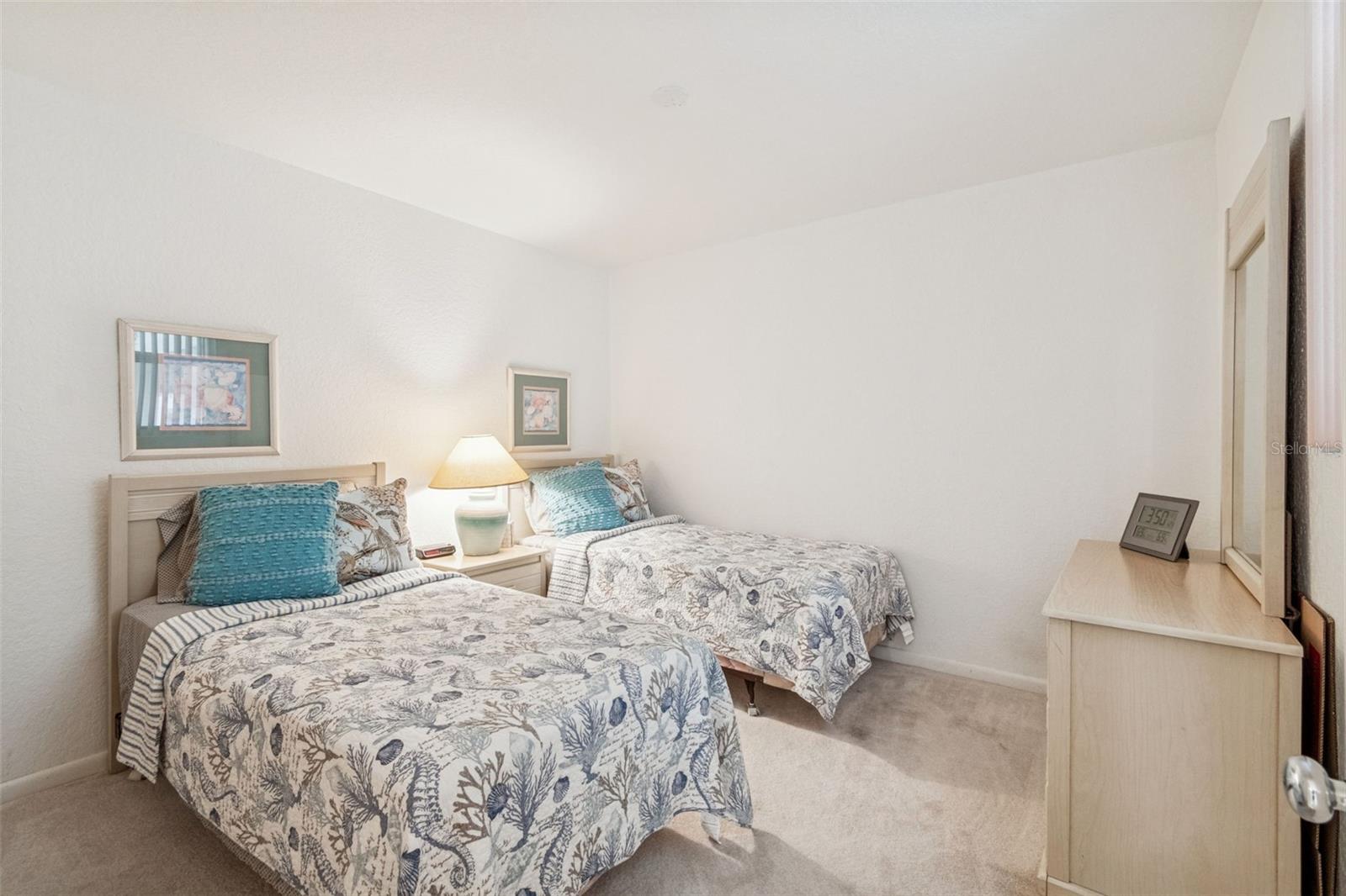 Image 26 of 39 For 6105 Bahia Del Mar Circle 686