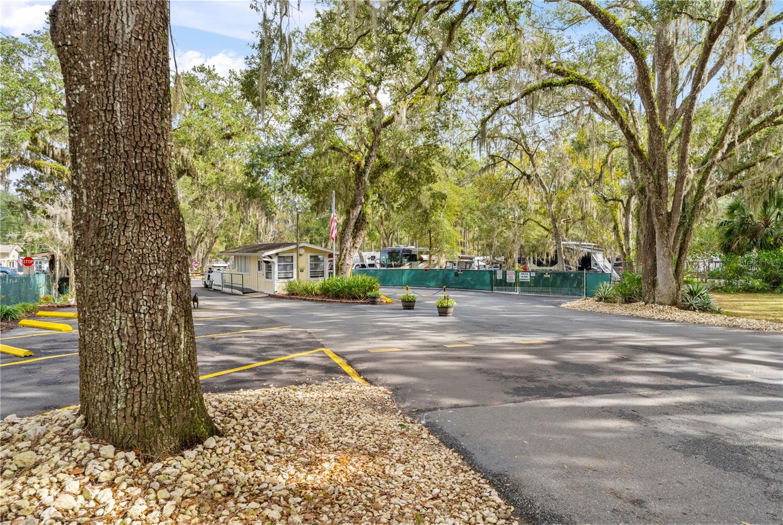 Image 30 of 31 For 2092 Culbreath Road C77