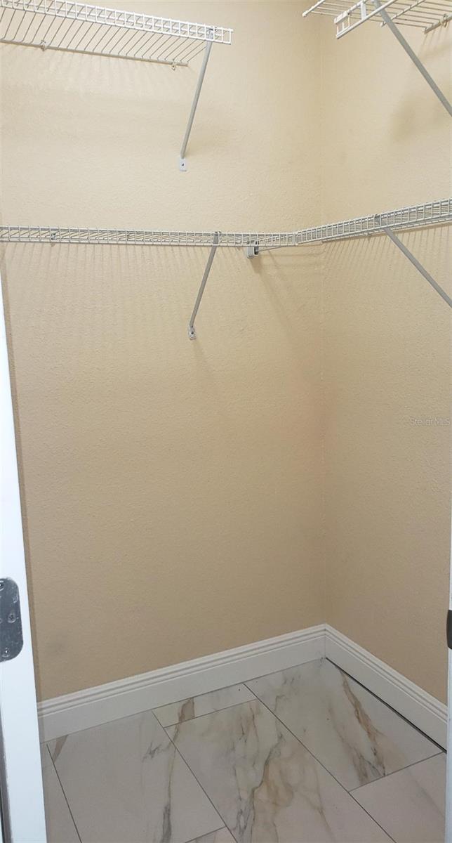 Image 15 of 34 For 455 Alt 19 S 15