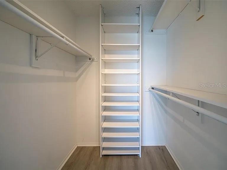 Image 23 of 35 For 4775 Cove Circle 1002