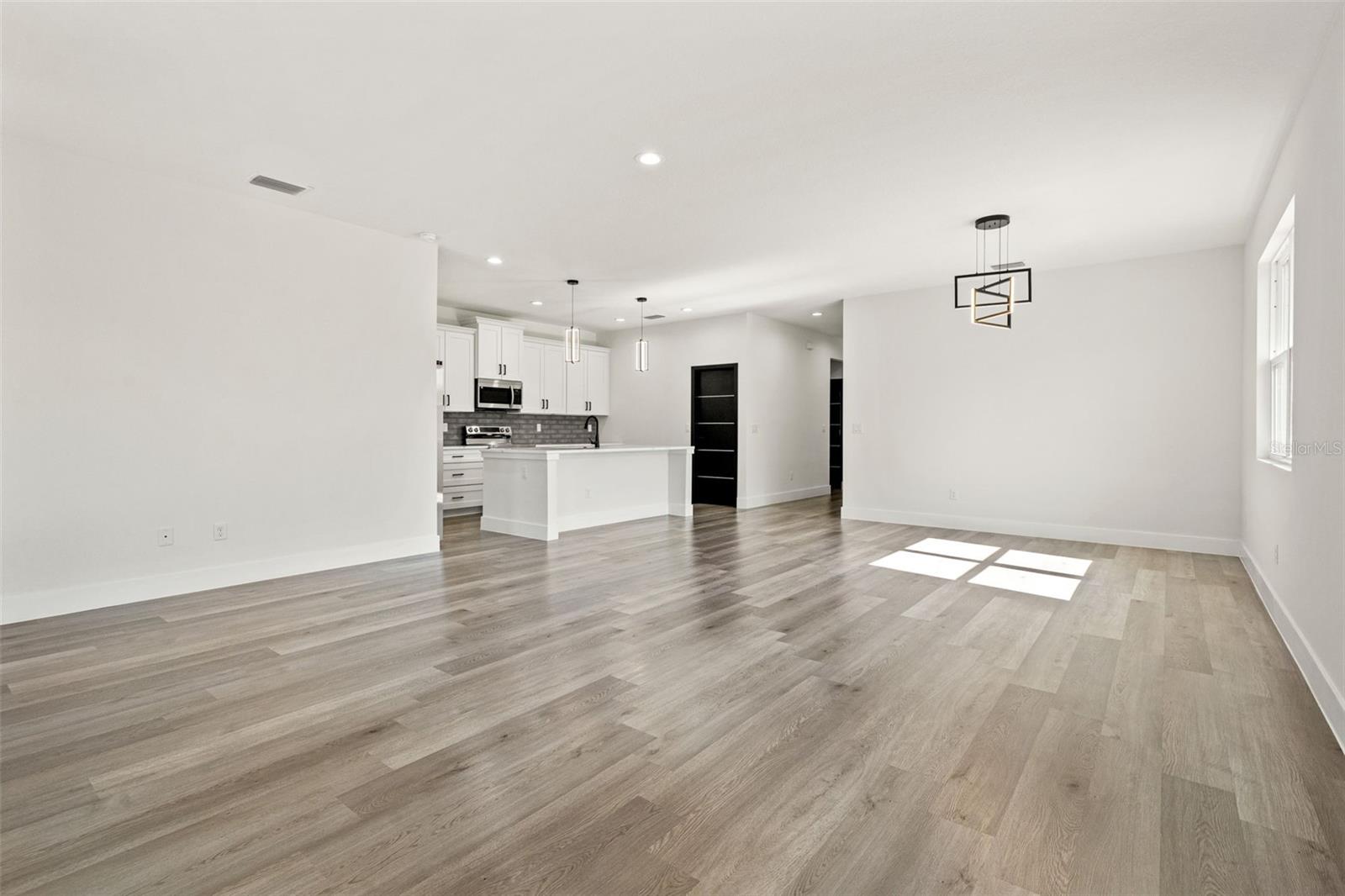 Image 20 of 51 For 3506 Hayward Lane