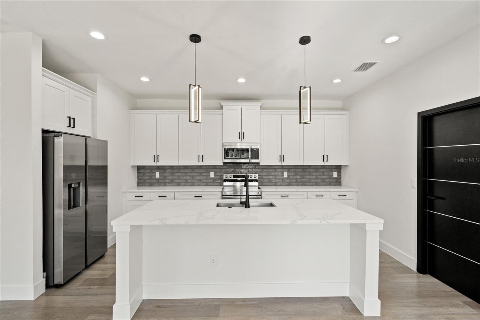 Image 8 of 51 For 3506 Hayward Lane