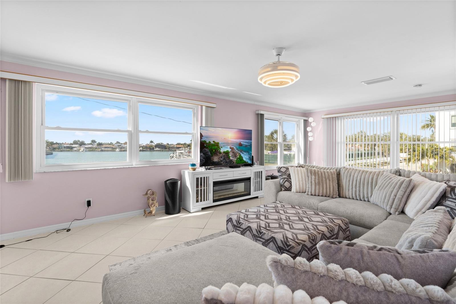 Image 12 of 63 For 2960 59th Street S 215