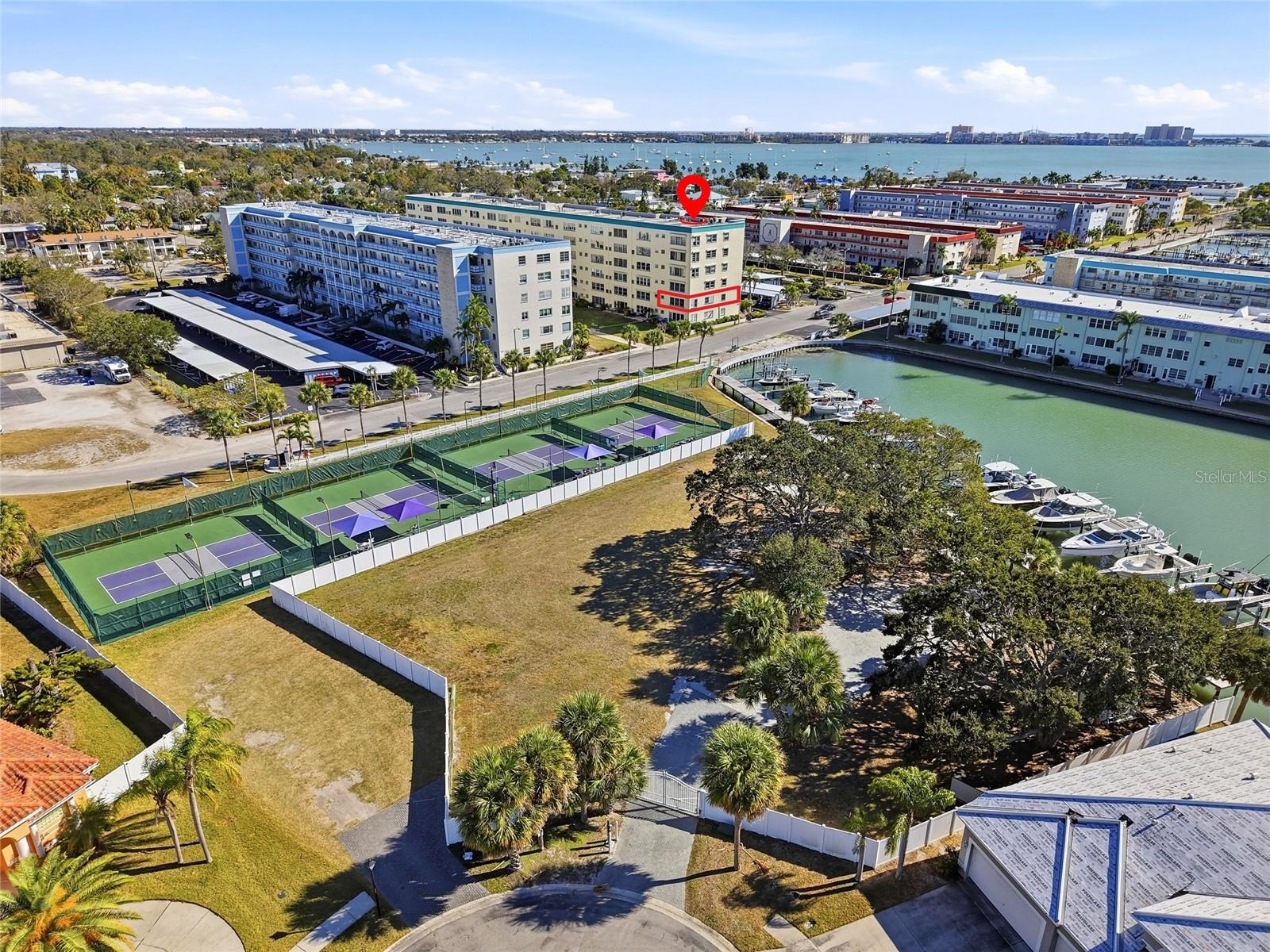 Image 31 of 63 For 2960 59th Street S 215