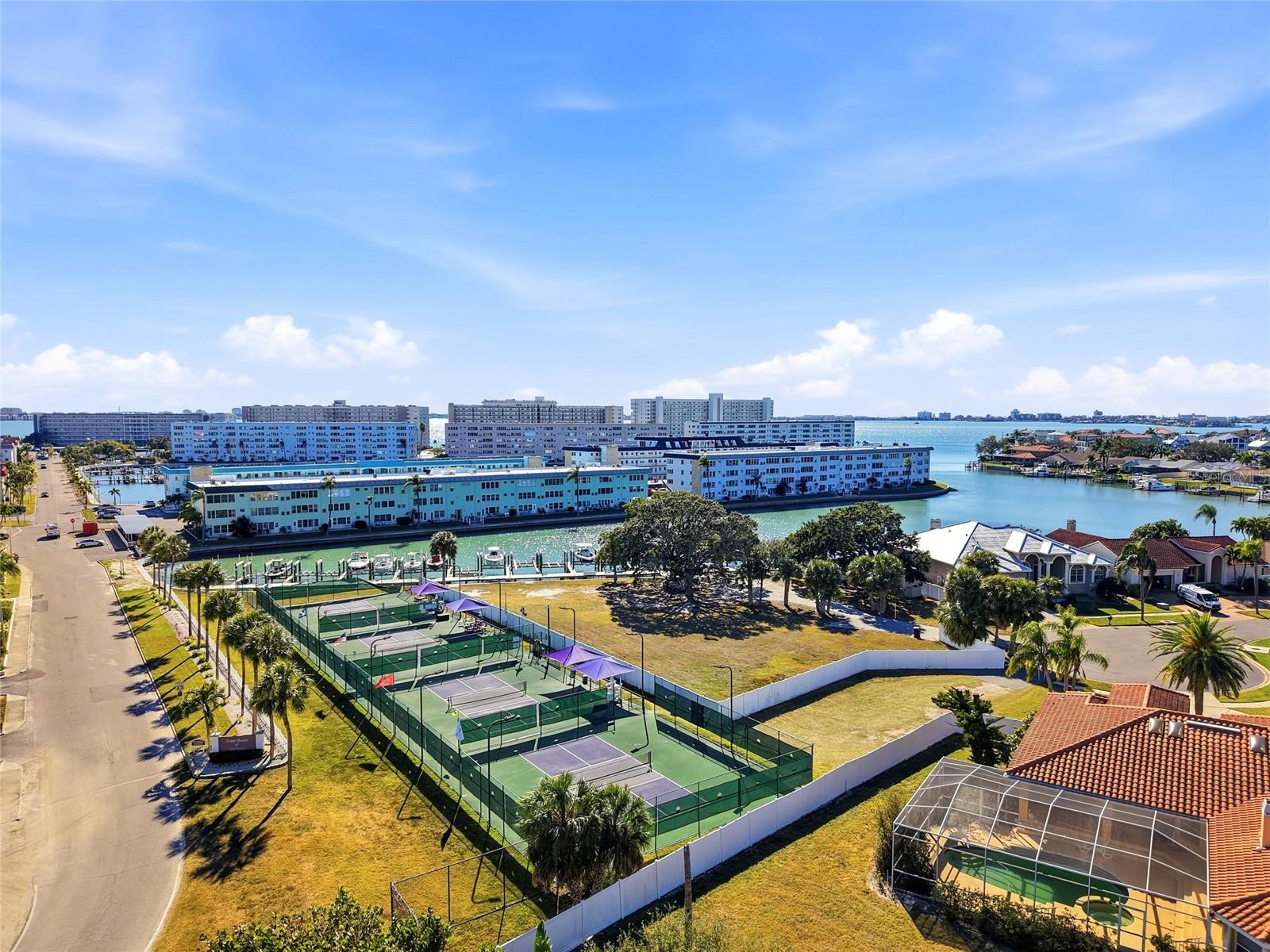 Image 35 of 63 For 2960 59th Street S 215