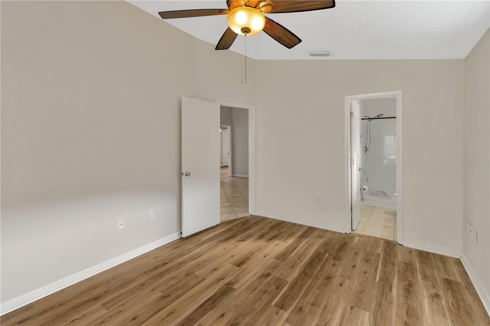 Image 32 of 56 For 2408 Camden Oaks Place