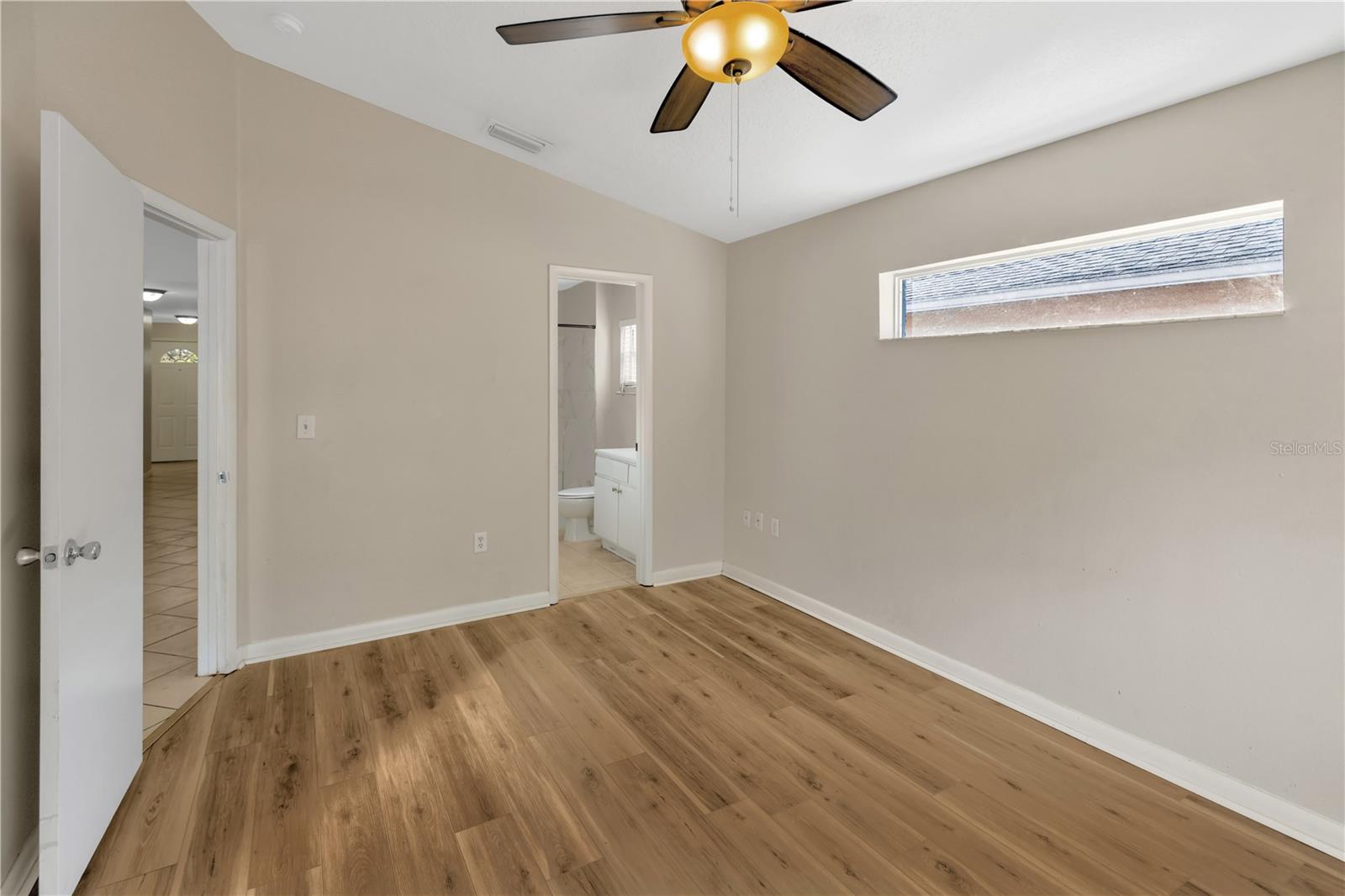 Image 33 of 56 For 2408 Camden Oaks Place