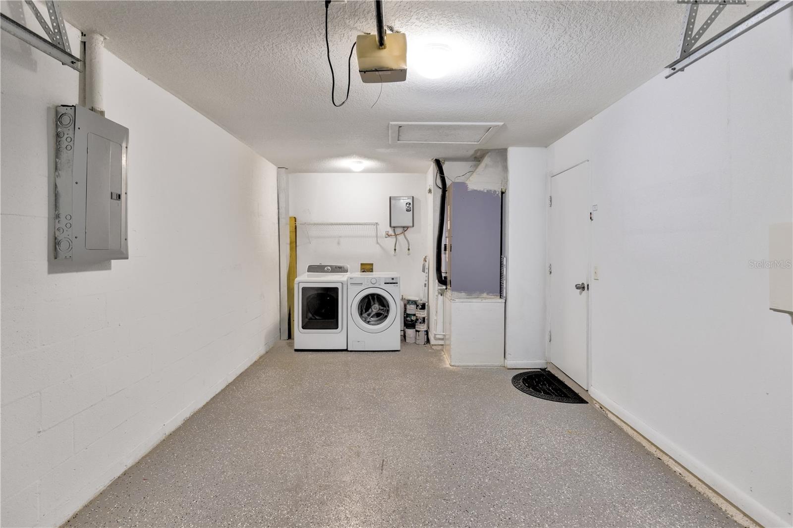 Image 41 of 56 For 2408 Camden Oaks Place