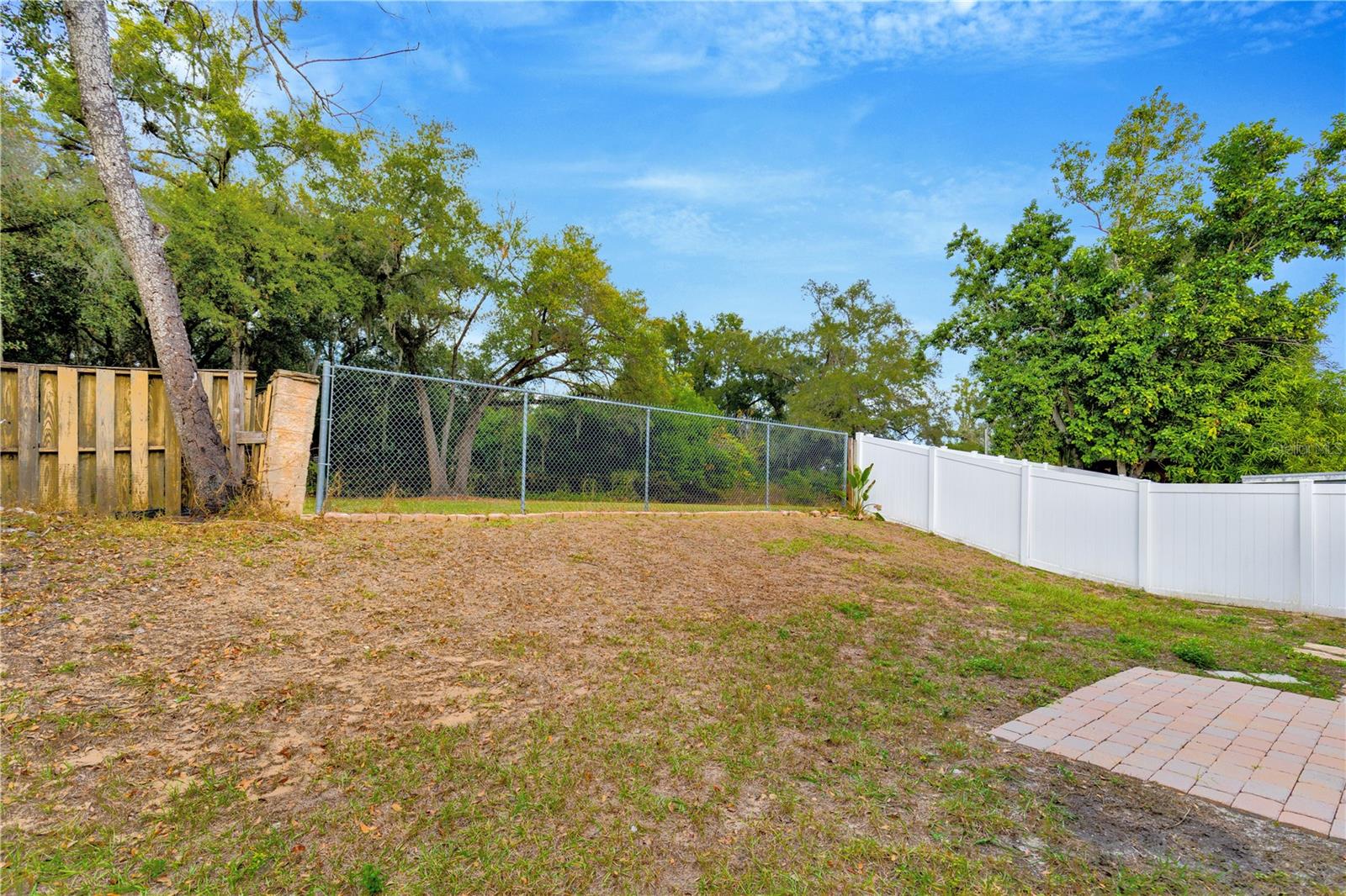 Image 49 of 56 For 2408 Camden Oaks Place