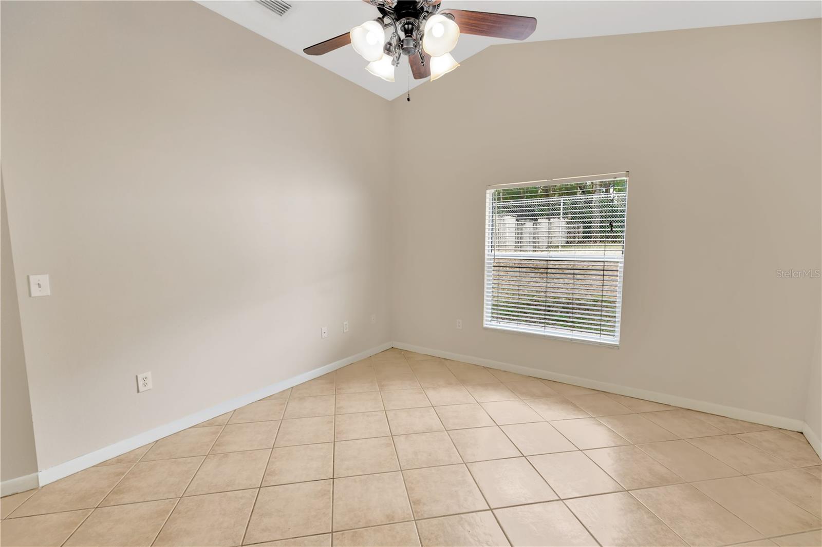 Image 9 of 56 For 2408 Camden Oaks Place