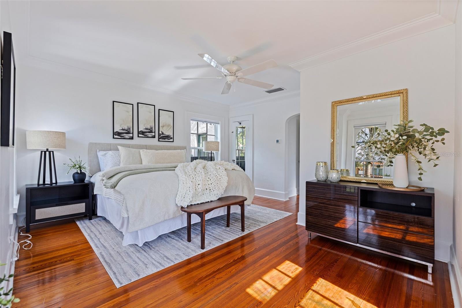 Image 25 of 54 For 1920 Cherry Street Ne