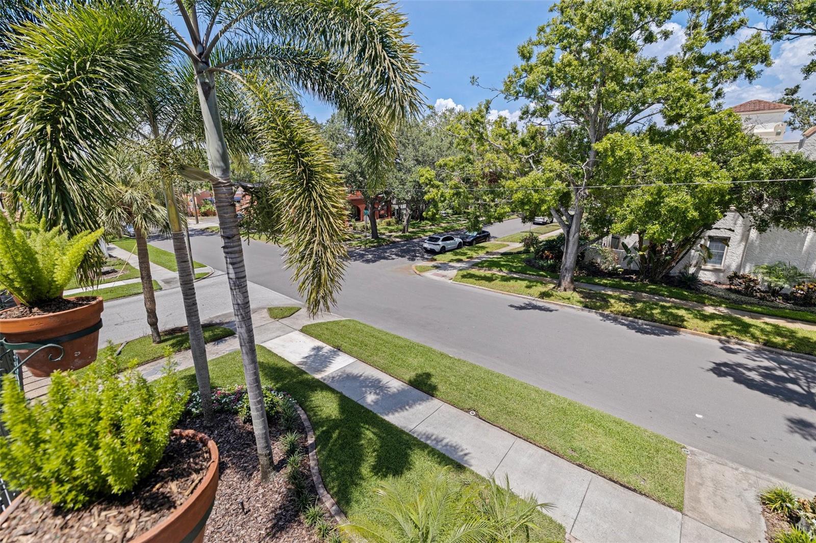 Image 36 of 54 For 1920 Cherry Street Ne