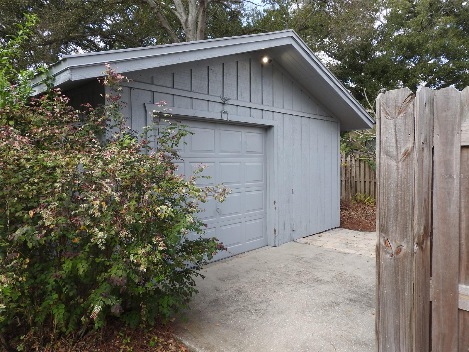 Image 16 of 50 For 8308 Beasley Road