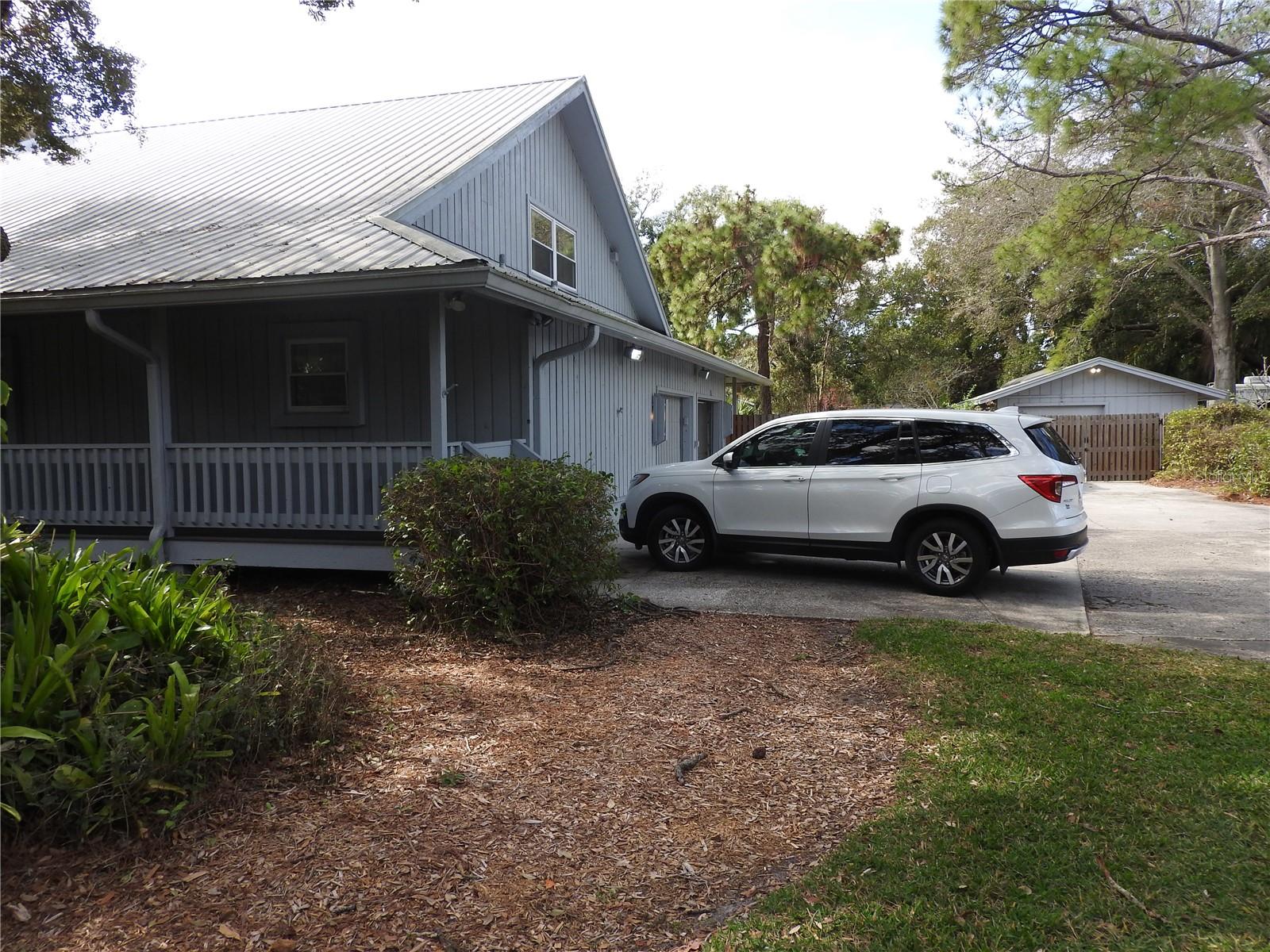 Image 3 of 50 For 8308 Beasley Road