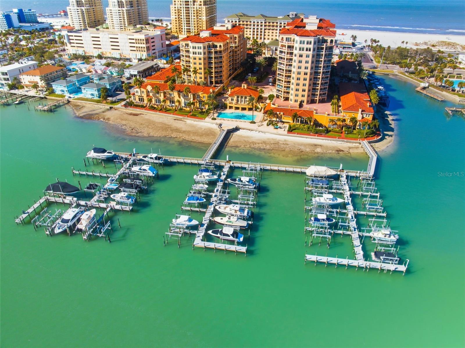 Image 40 of 50 For 521 Mandalay Avenue 307