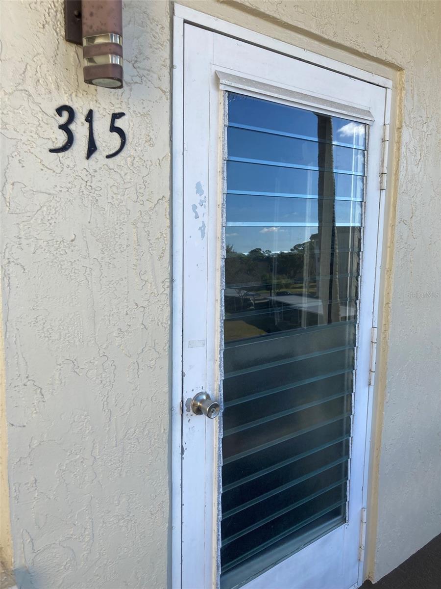 Image 2 of 69 For 5725 80th Street N 315