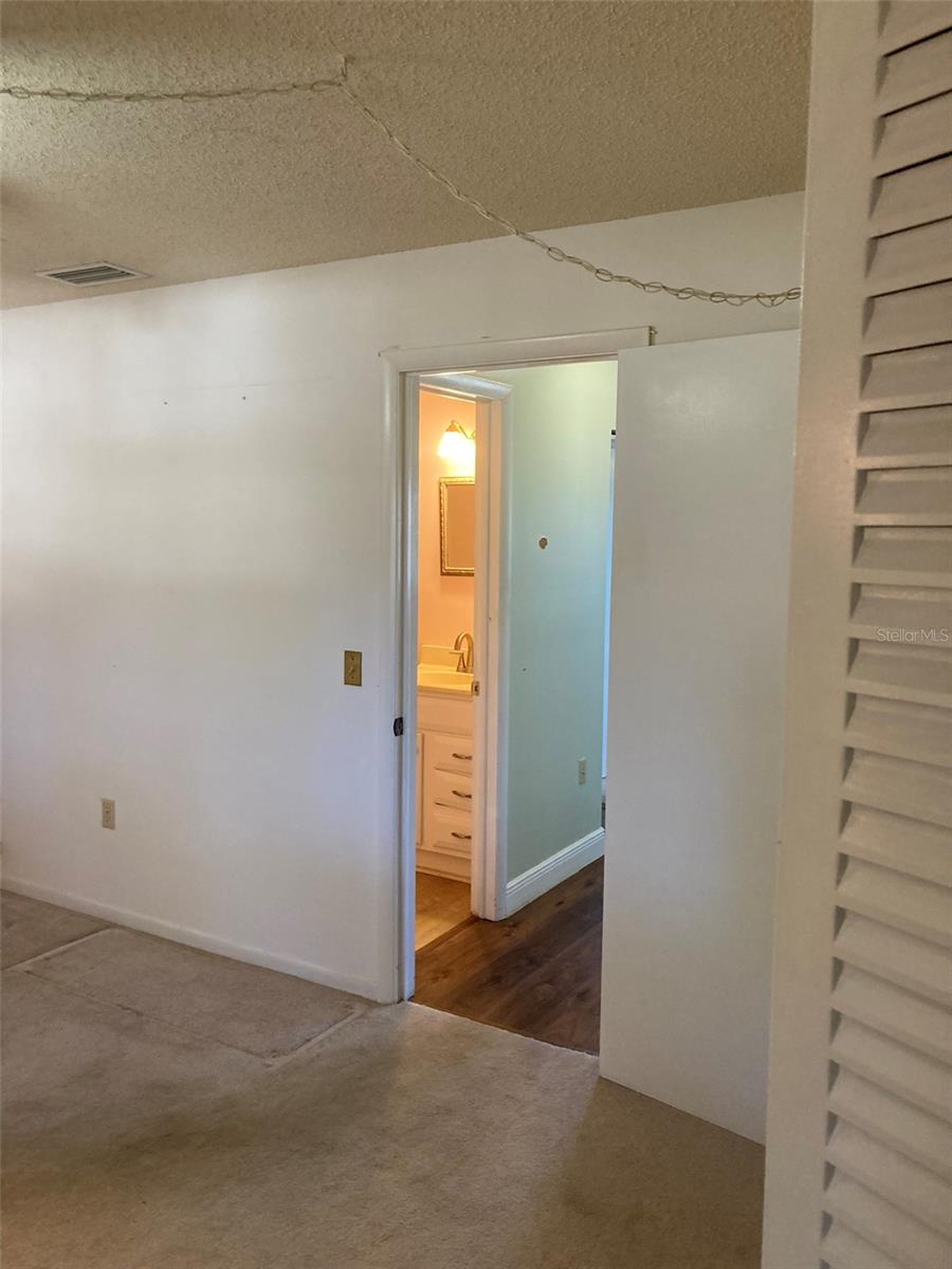 Image 26 of 69 For 5725 80th Street N 315