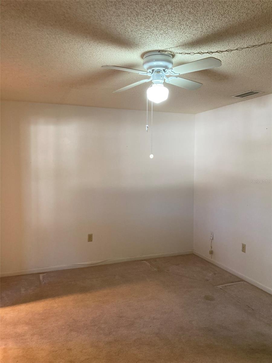 Image 27 of 69 For 5725 80th Street N 315