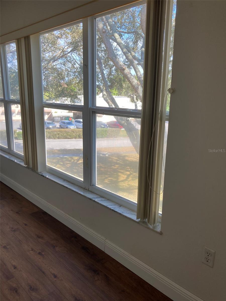 Image 51 of 69 For 5725 80th Street N 315