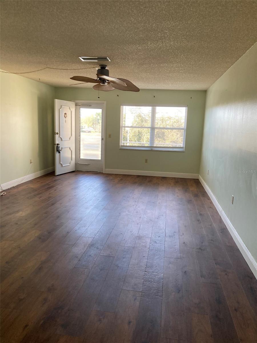Image 54 of 69 For 5725 80th Street N 315