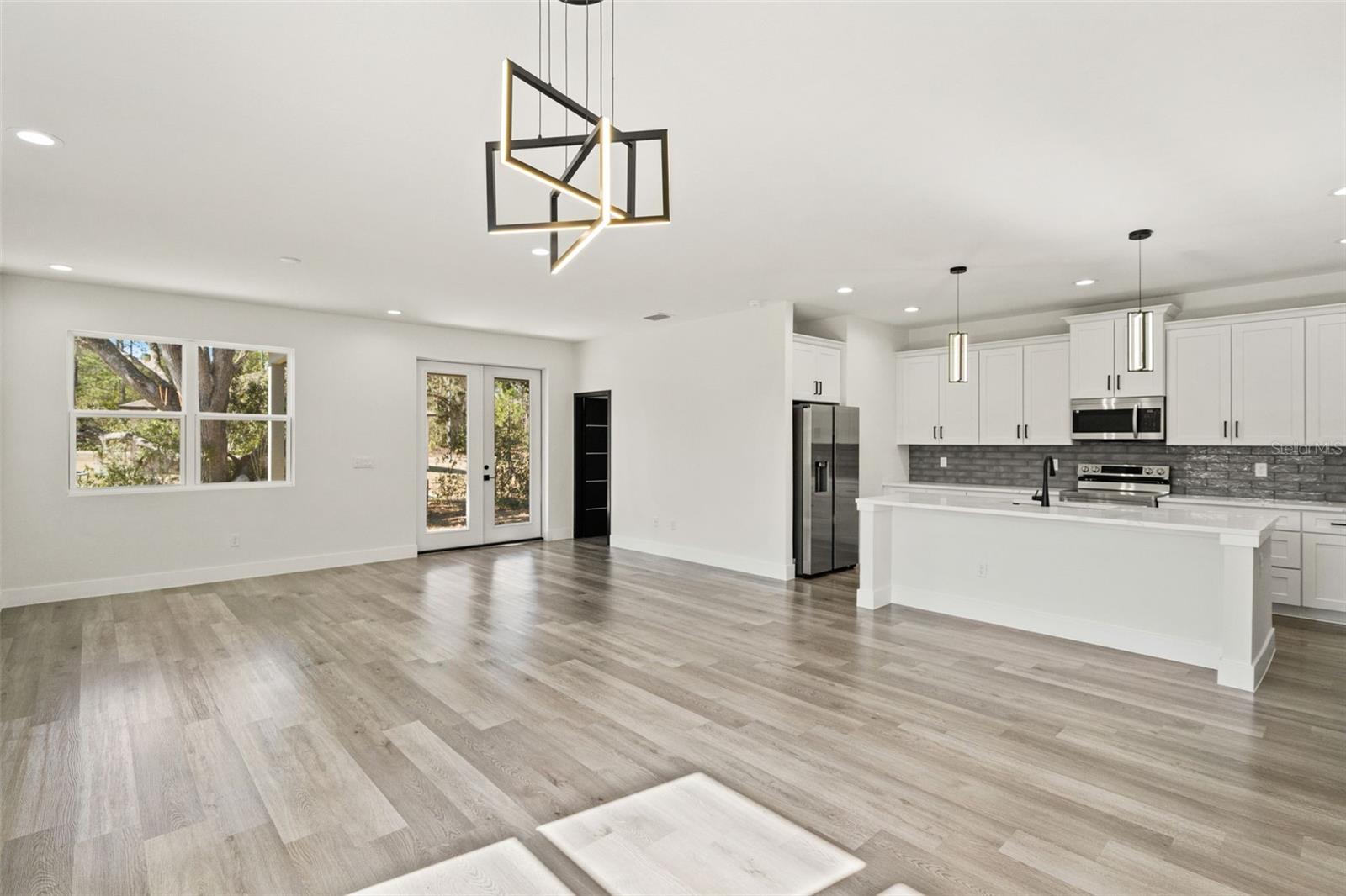 Image 20 of 52 For 7784 Galena Avenue